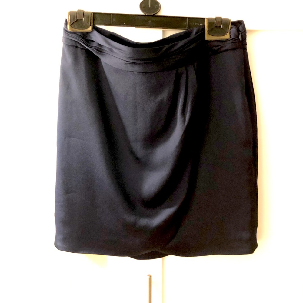 NWT Banana Republic navy satin mini skirt, size 6